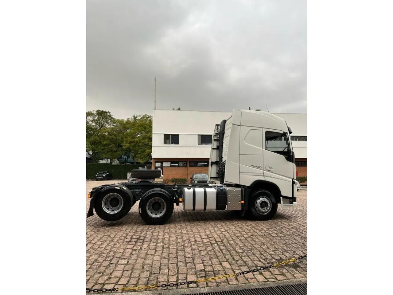 Volvo Fh 420 6x2 Renovação Da Frota Friboi - Foto 7
