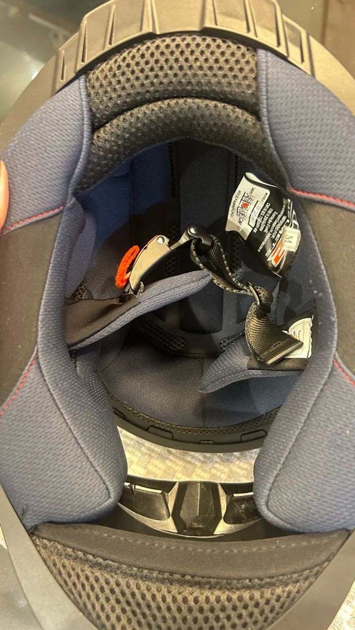 Vendo Capacete da marca LS2 - Foto 4