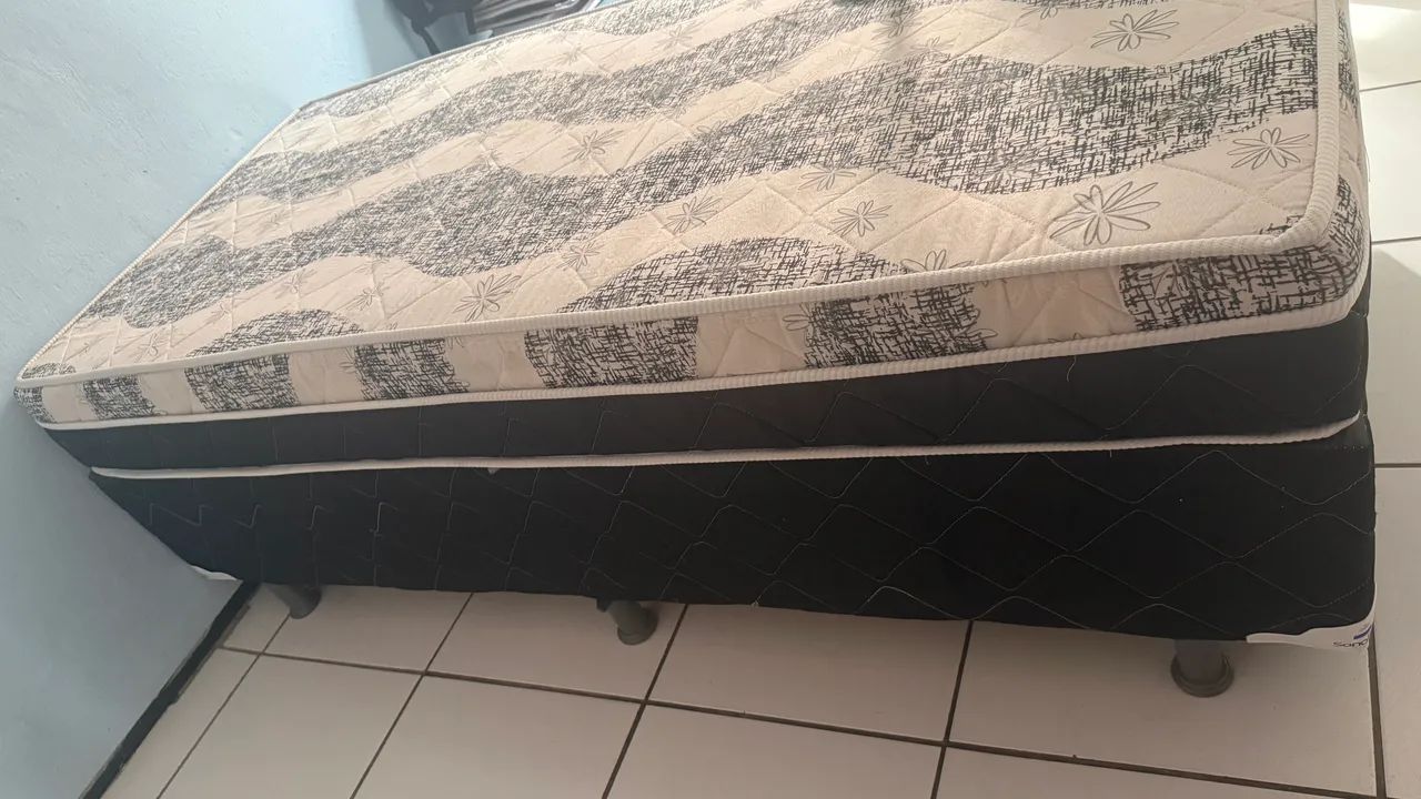 Cama solteiro box semi nova  - Foto 3