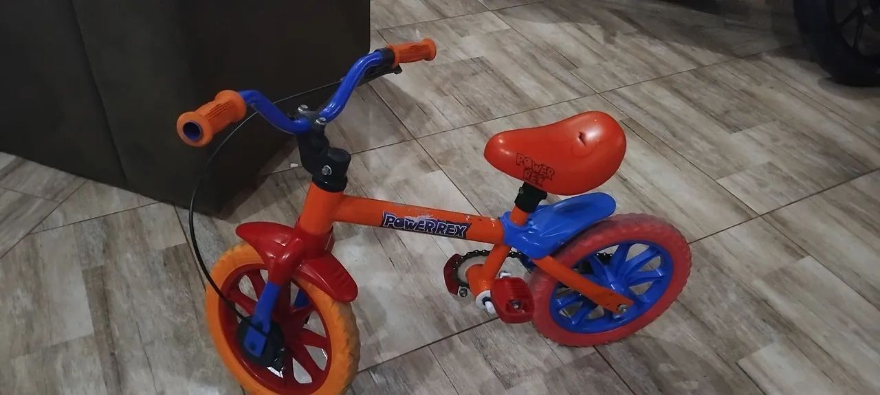 Vende 2 bicicletas infantis marca CALOI - Foto 4