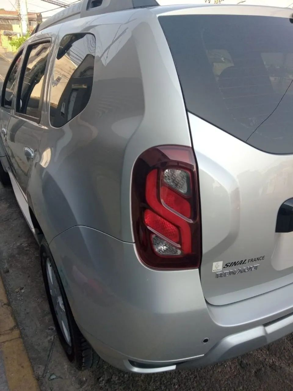 Renault Duster Dynamique 2.0 Hi-flex 16V Aut. 2017 - Foto 4