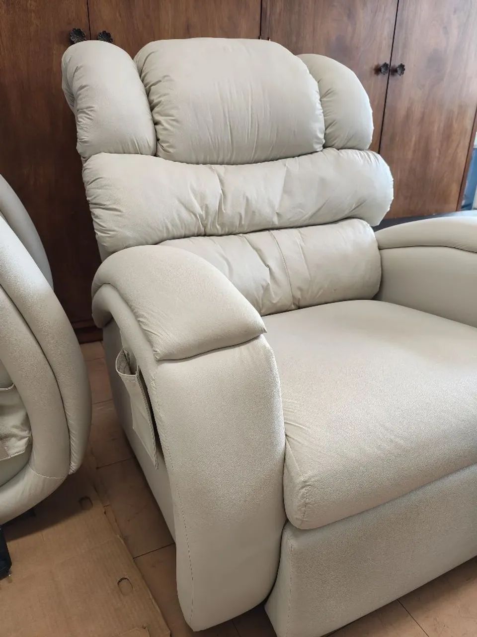Poltronas reclináveis motorizadas Imperial  - Foto 2