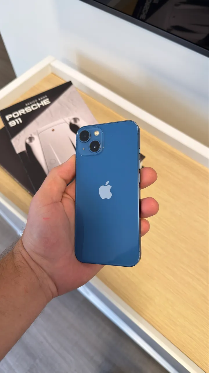 Iphone 15 Plus 128/GB Azul Tela Grande Bateria que Dura o Dia Todo