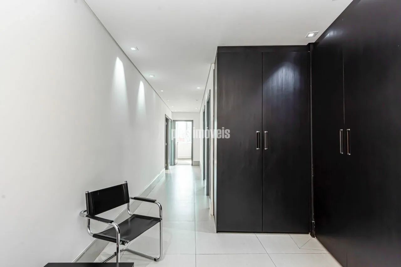 Conjunto Comercial em Vila Andrade com 100 metros 3 vagas