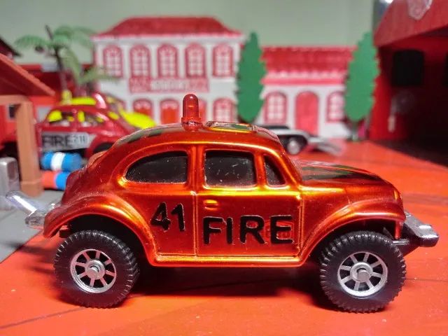 MINIATURA VW BAJA FIRE 41 ESCALA 1/64 - Foto 2