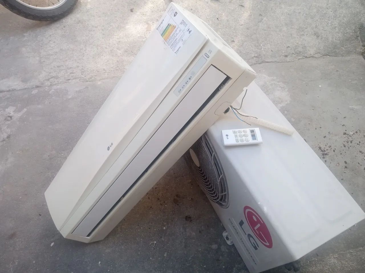 Ar condicionado split 12 BTUs comvercional LG 