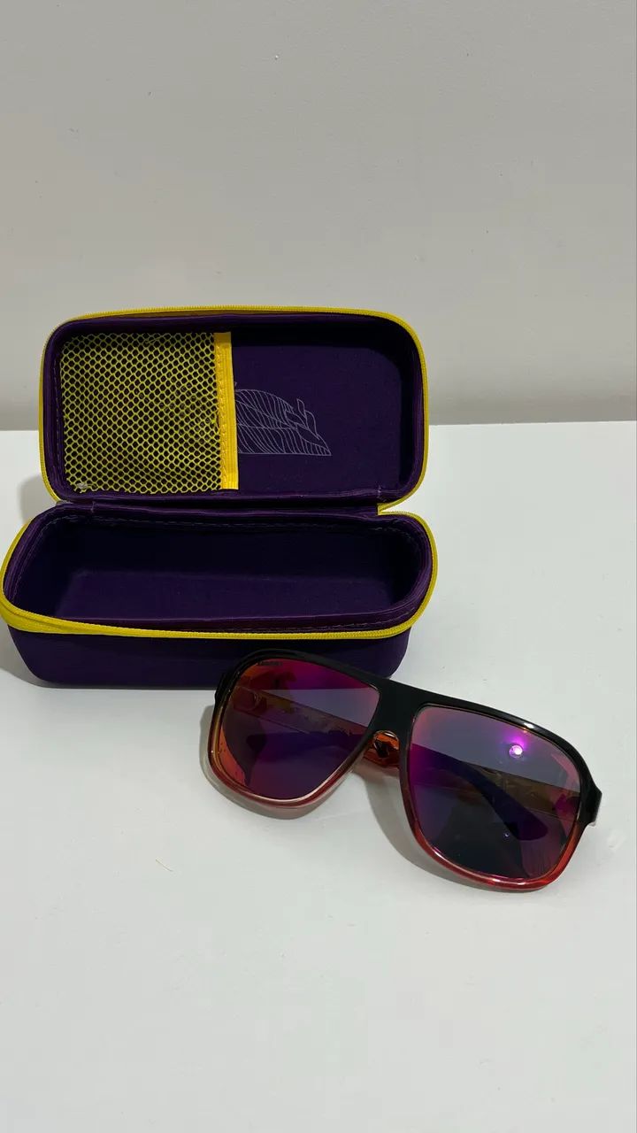 Óculos Absurda Calixtin preto multicolor 