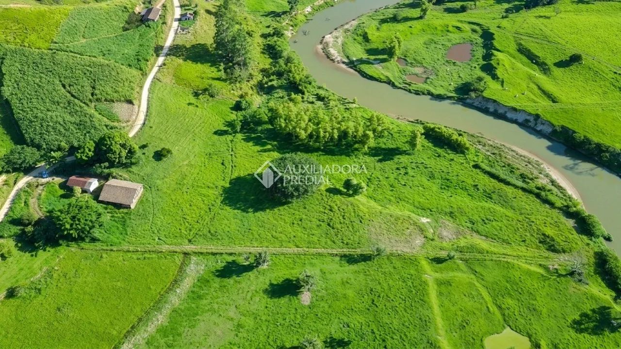 SÍTIO COM 10 HECTARES, LAGO E ACESSO AO RIO EM VILLA SÃO BERNARDO, ARMAZÉM - SC - Foto 2