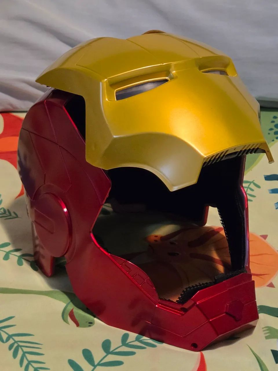 Capacete Iron Man Mk7 1:1 Que Pode Ser Aberto e Iluminado - Foto 3