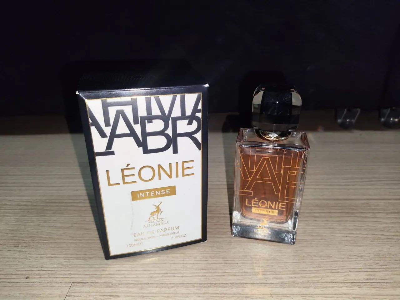 Perfume Árabe Léonie Intense, original Maison Alhambra