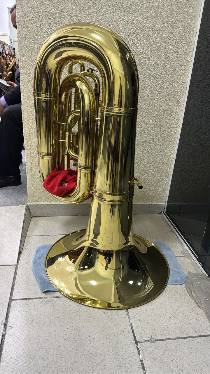 TUBA CONN 20J  - Foto 3