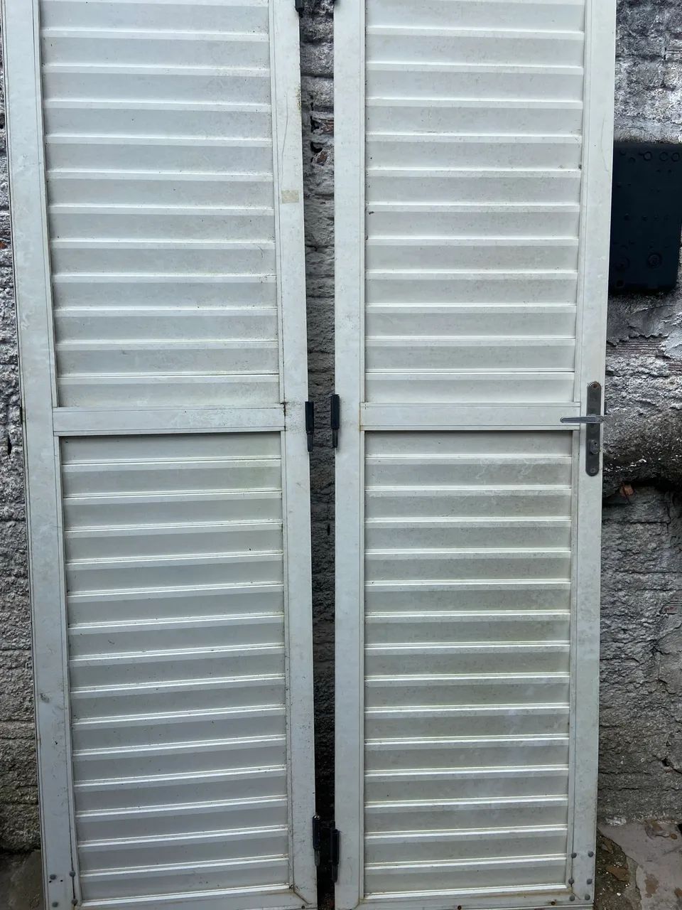 Vendo porta de alumínio camarão  - Foto 4