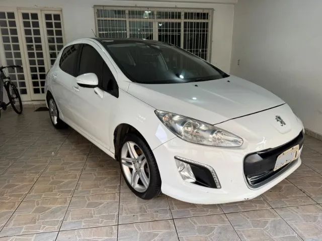Peugeot 308 308 Feline 2.0 Flex 16V 5p Aut. 2013