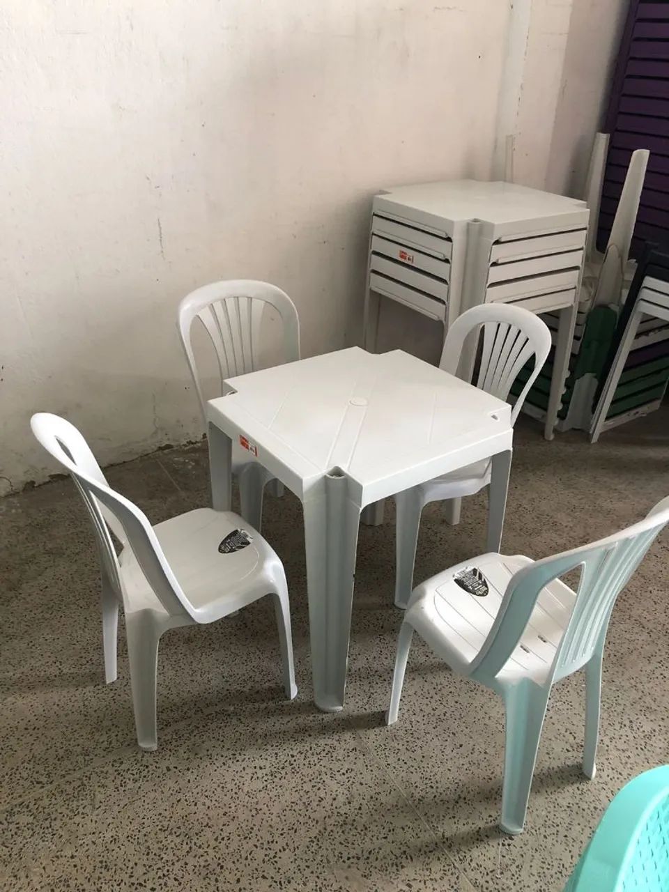 NOVA CANAÃ MESAS E CADEIRAS 