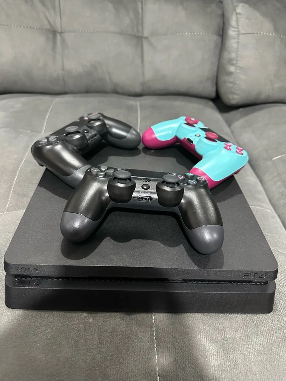 Ps4 slim 