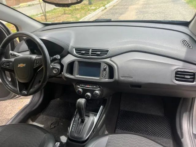 Chevrolet Onix Hatch LTZ 1.4 8V Flex Aut. 4P 2017 - Foto 3