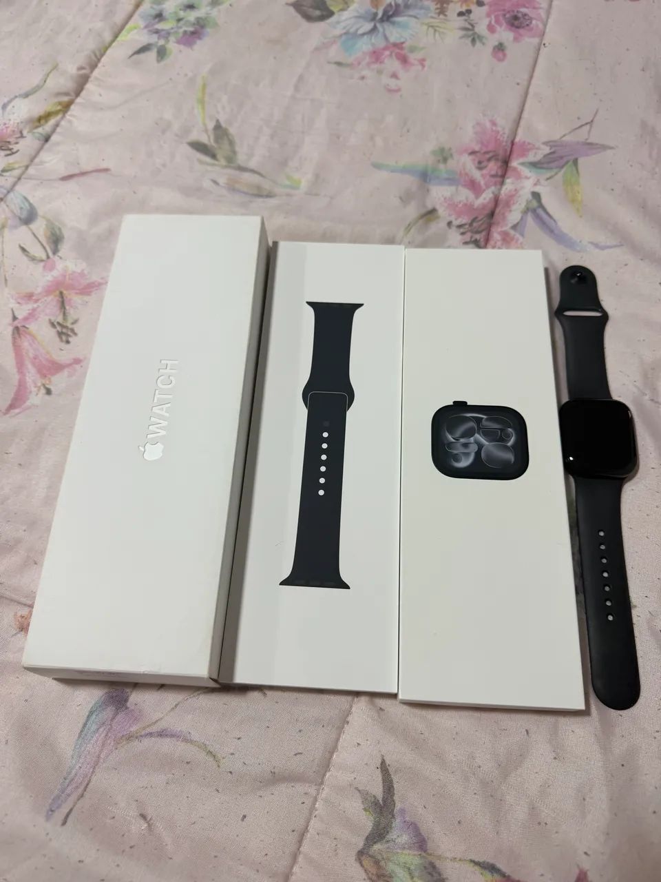 Apple Watch S11 42mm Black Jet