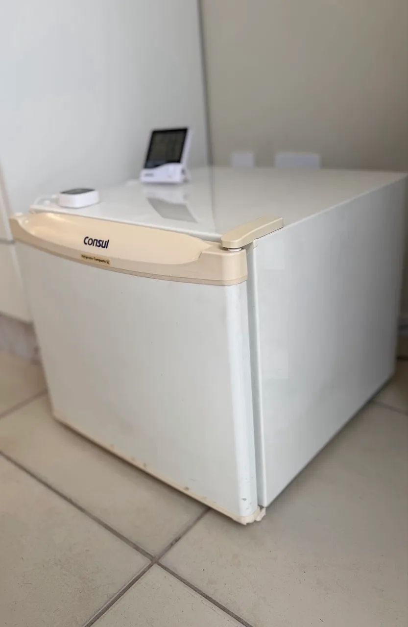 Frigobar cônsul 50L