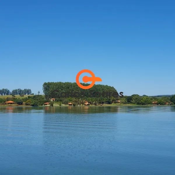 Vende rancho centro em cássia