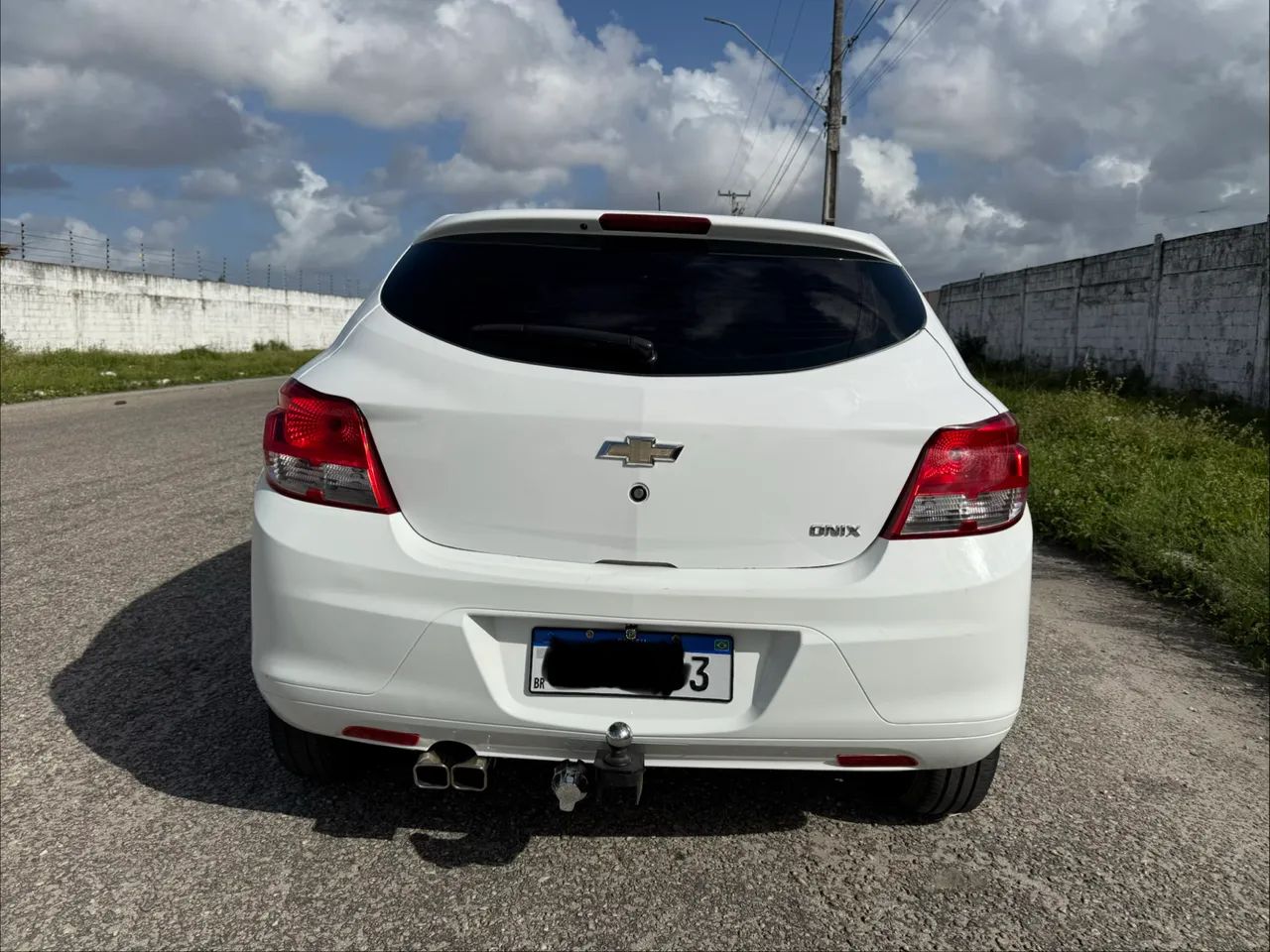 Chevrolet Onix Hatch LS 1.0 8V Flex Power Mec. 4P 2016 - Foto 3