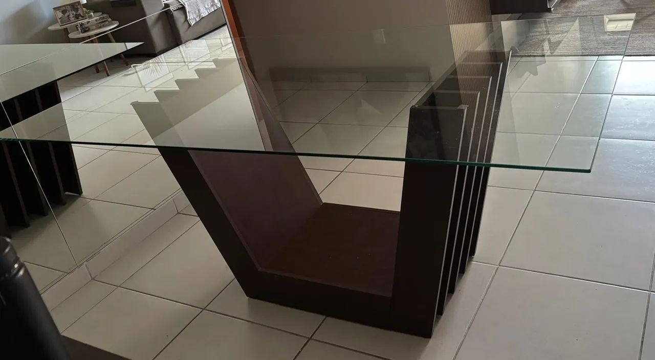 Mesa de jantar vidro 1,80 X 0,90
