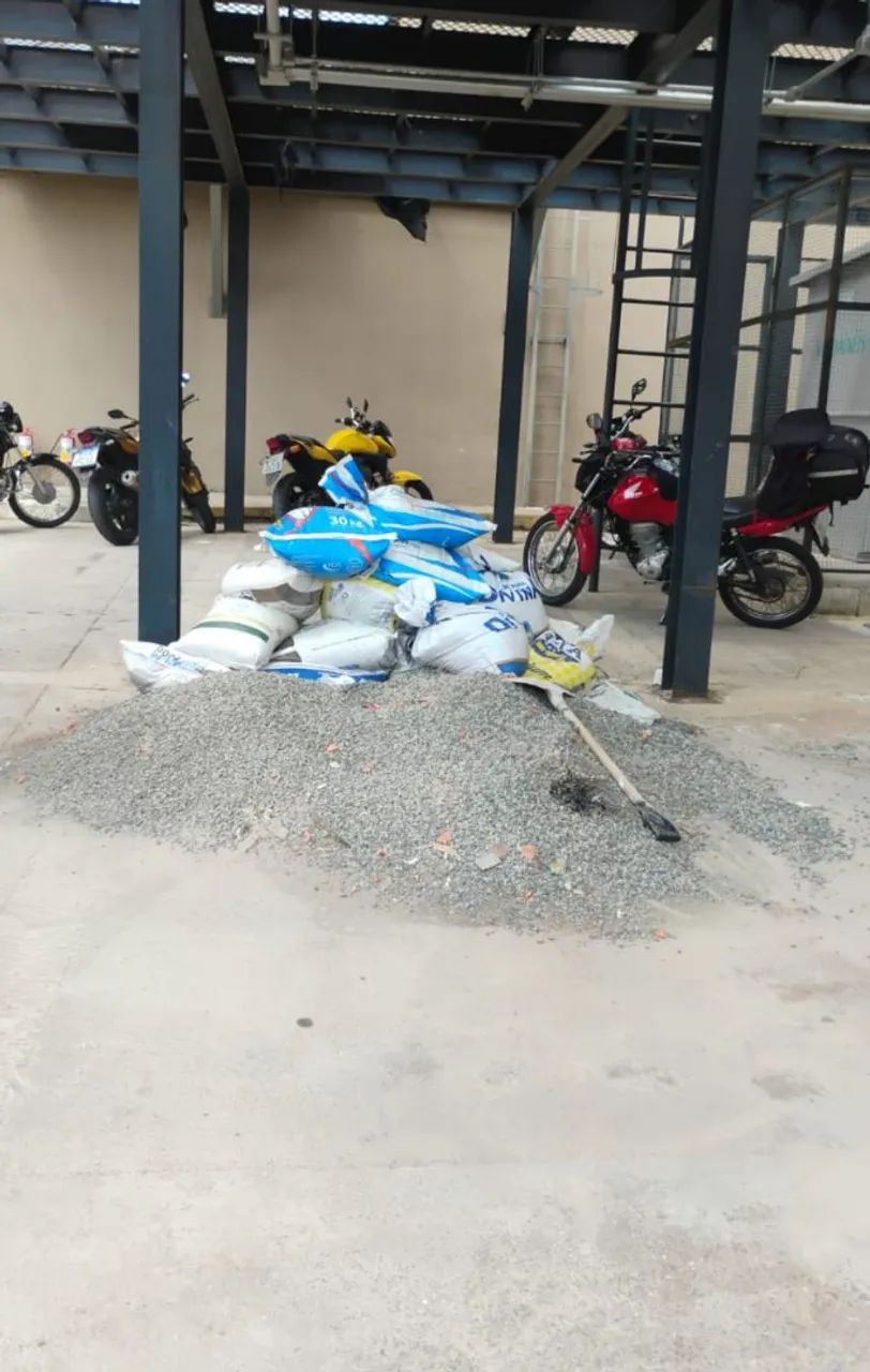 Ajudante de obras 