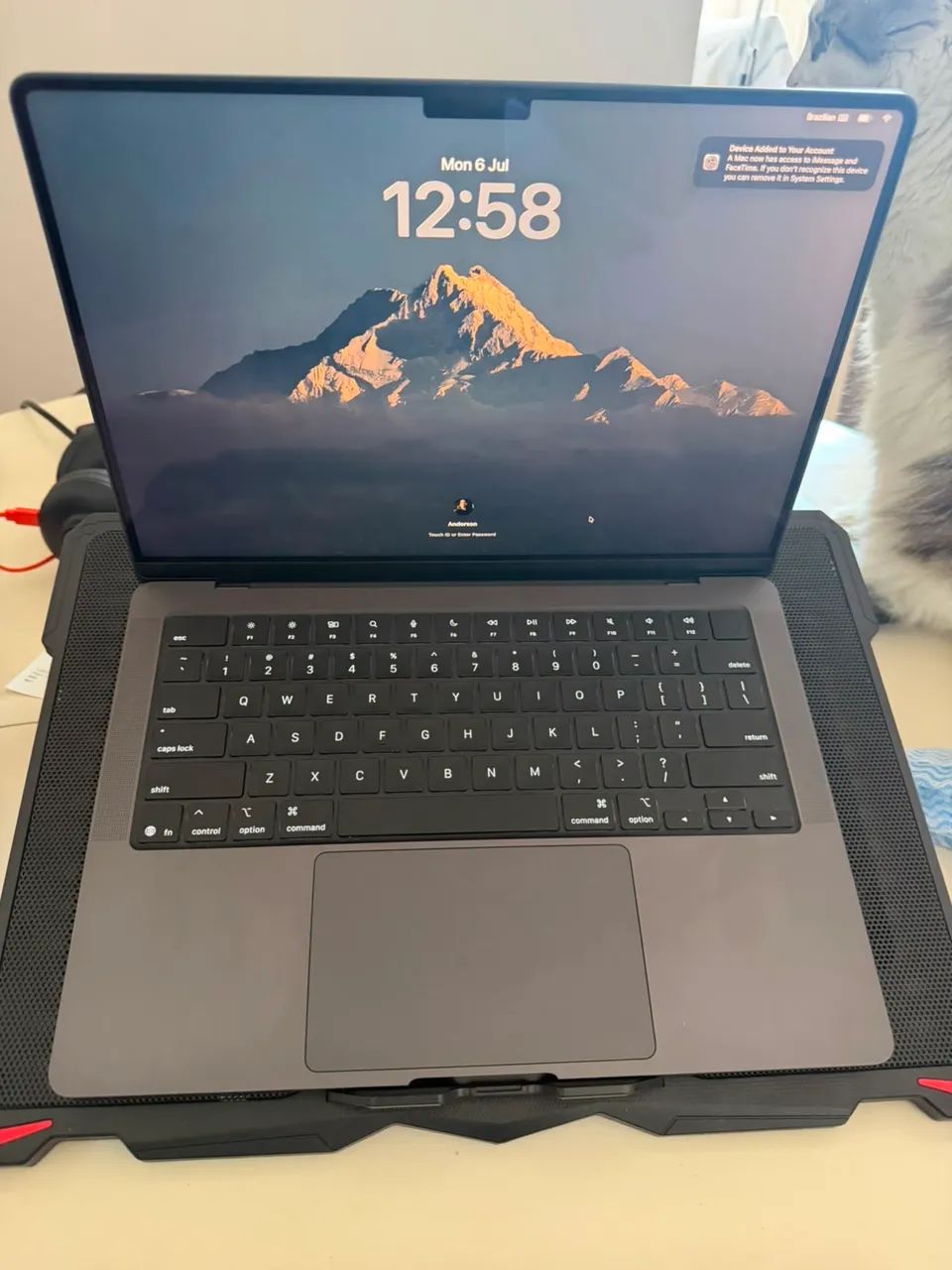 MacBook Pro M5 | 16gb | 1tb - Foto 3