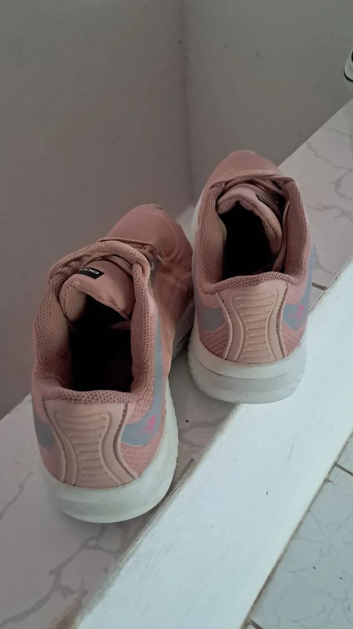 Tênis feminino 