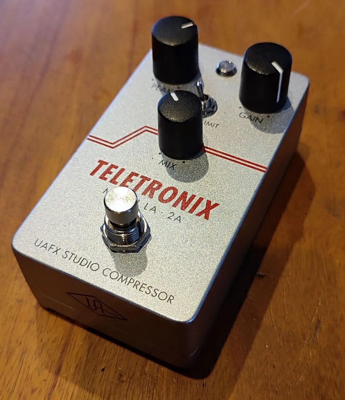 Pedal JHS Lucky Cat - Ed. Limitada - Instrumentos musicais - Boa