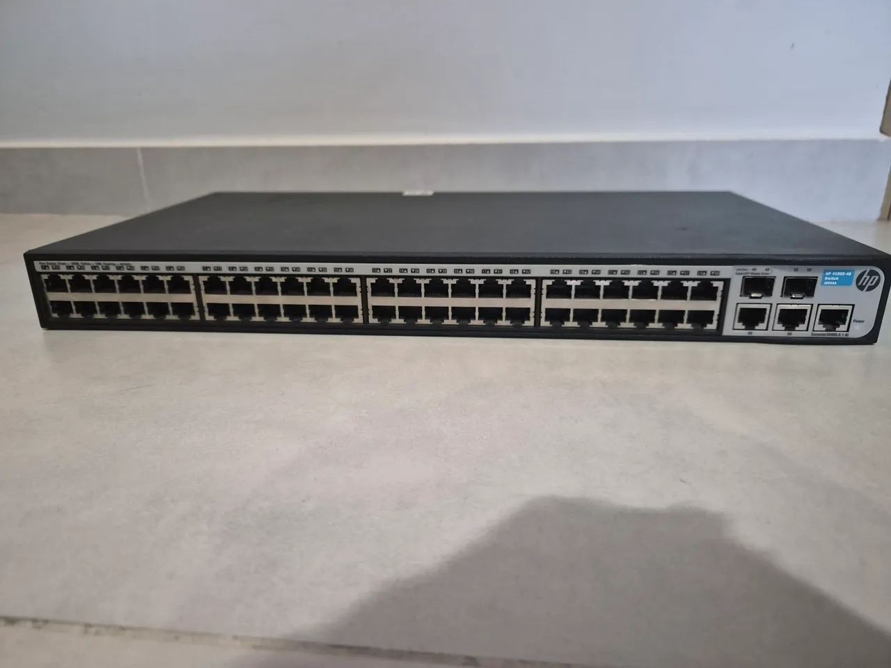 Switch HP V1905-48 Jd994A