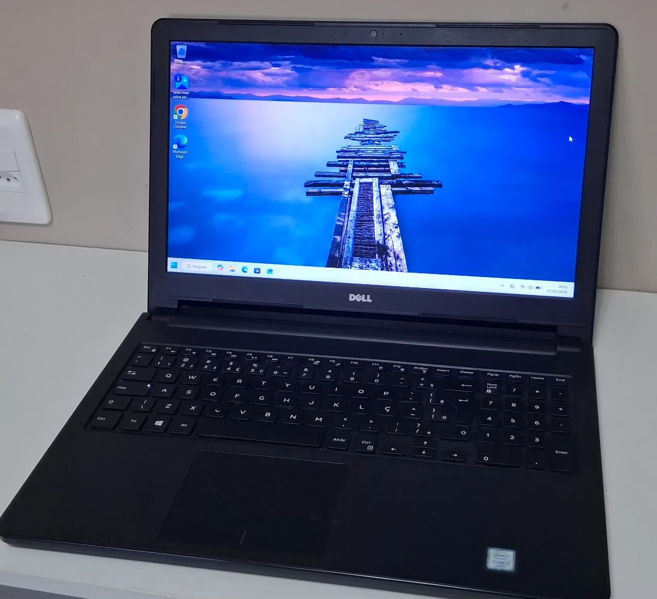 Notebook Dell Latitude 5566 - Windows 11 - SSD 256 - 8Gb DDR4