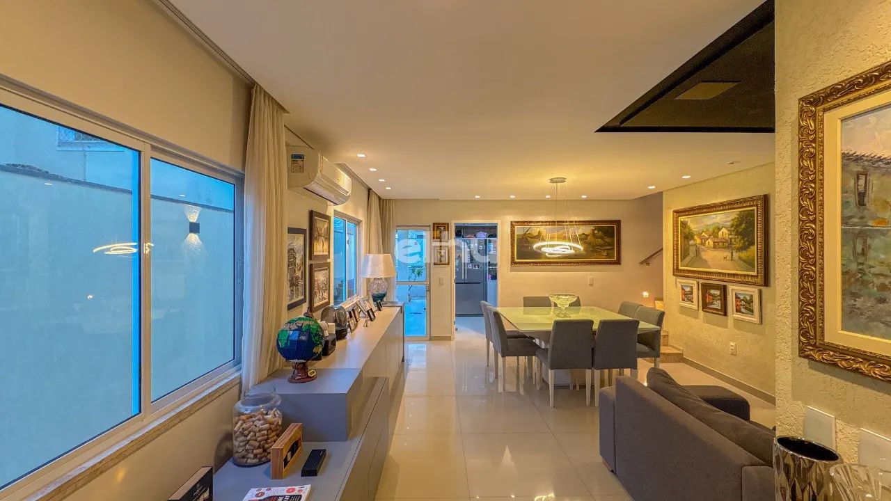 Casa Duplex de Alto Padrão | 206 m² Construídos