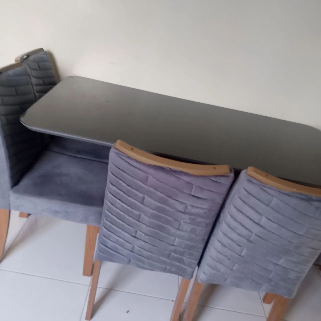 Mesa com 6 cadeiras  - Foto 2