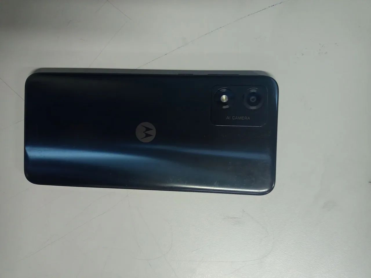 Celular moto E13