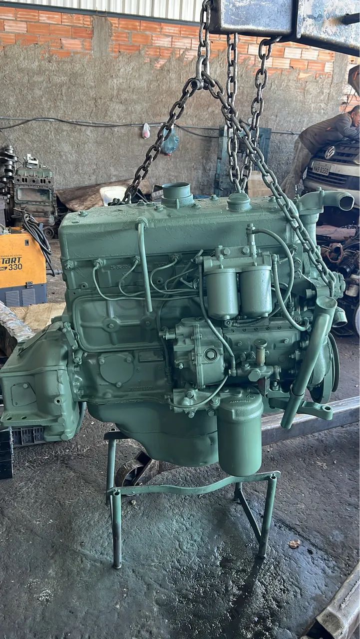 Motor 352 