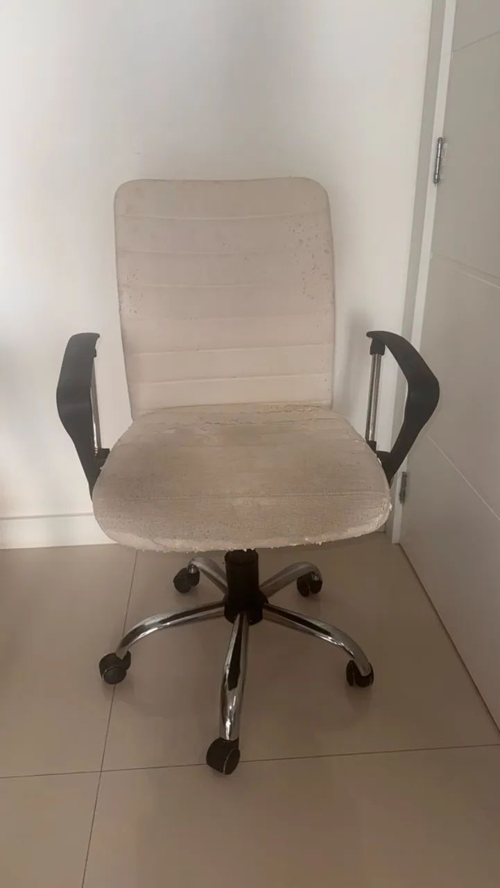 Cadeira giratória  - Foto 4