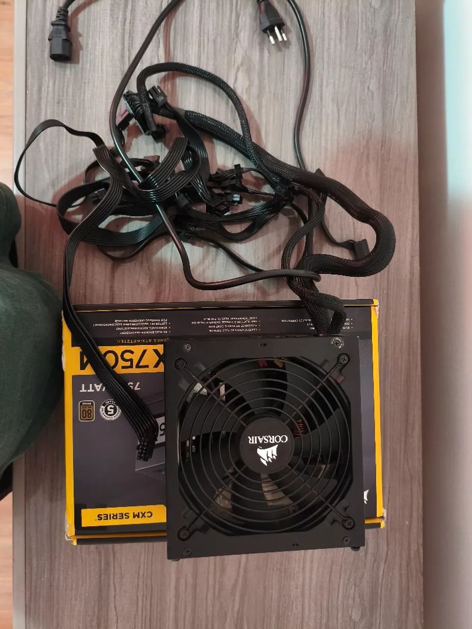 Fonte Corsair 750w - Foto 2