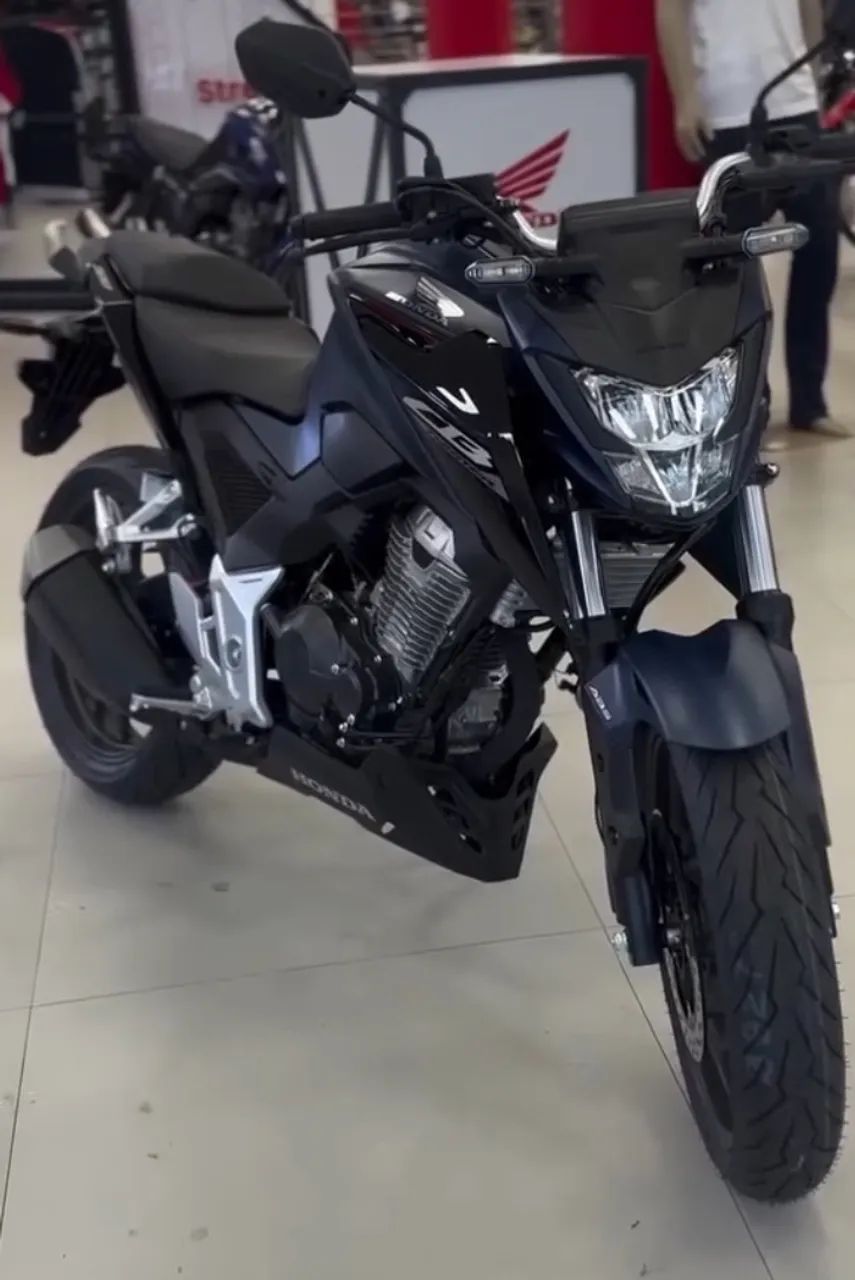 CB 300 Twister ABS  - Foto 2