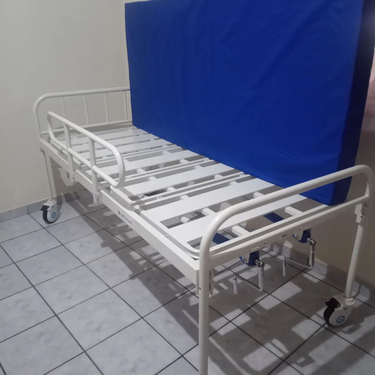 Cama hospitalar  - Foto 3