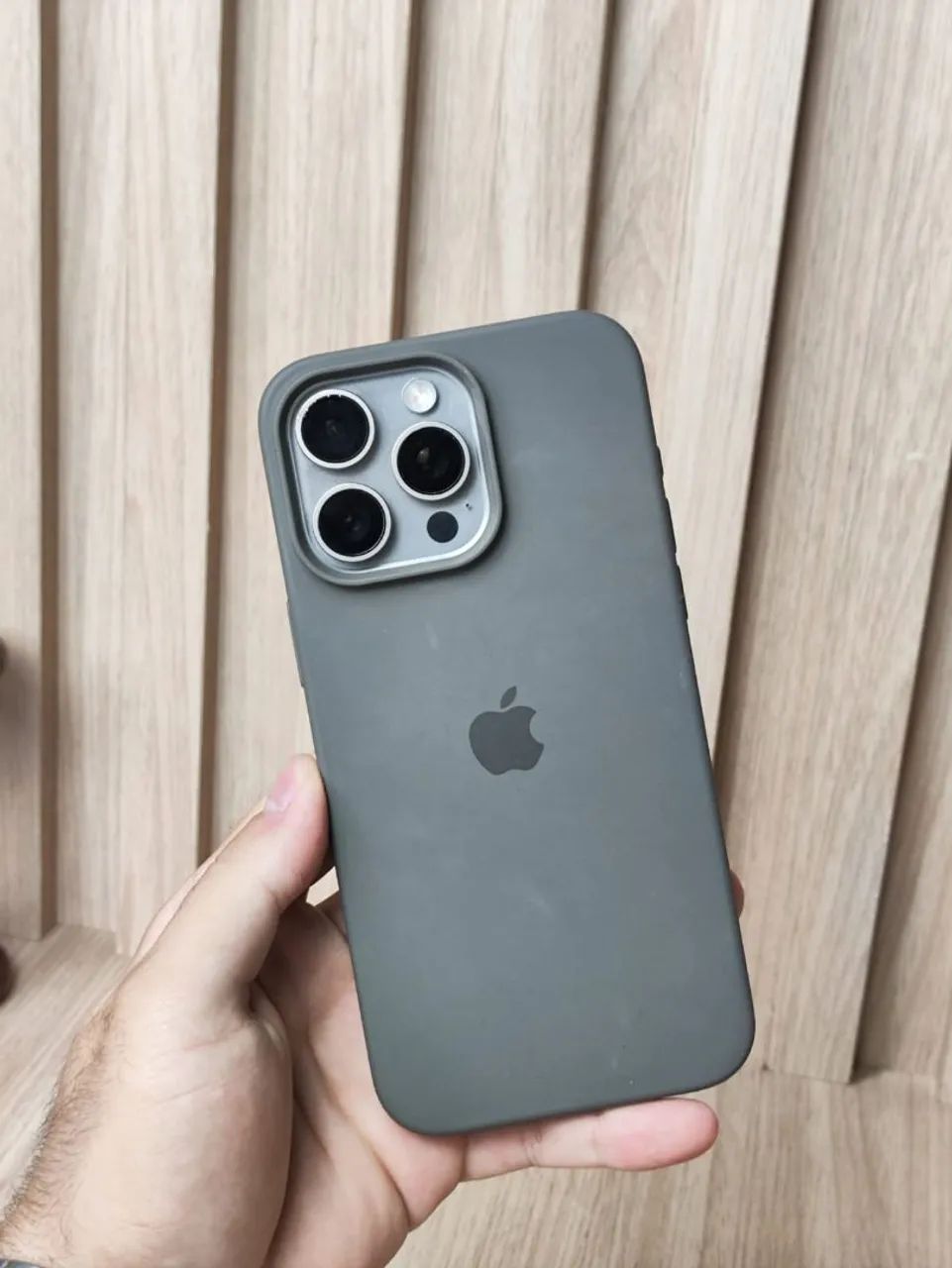 OPORTUNIDADE!! IPHONE 15 PRO MAX 256GB  - Foto 4