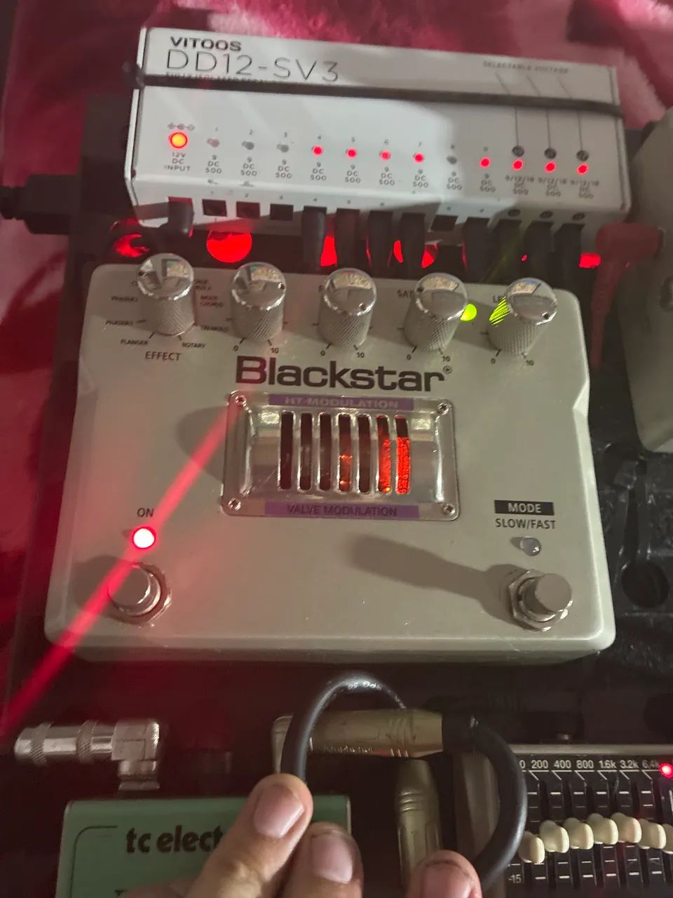 Pedal ht modulate Blackstar Chorus phaser flanger tremoço