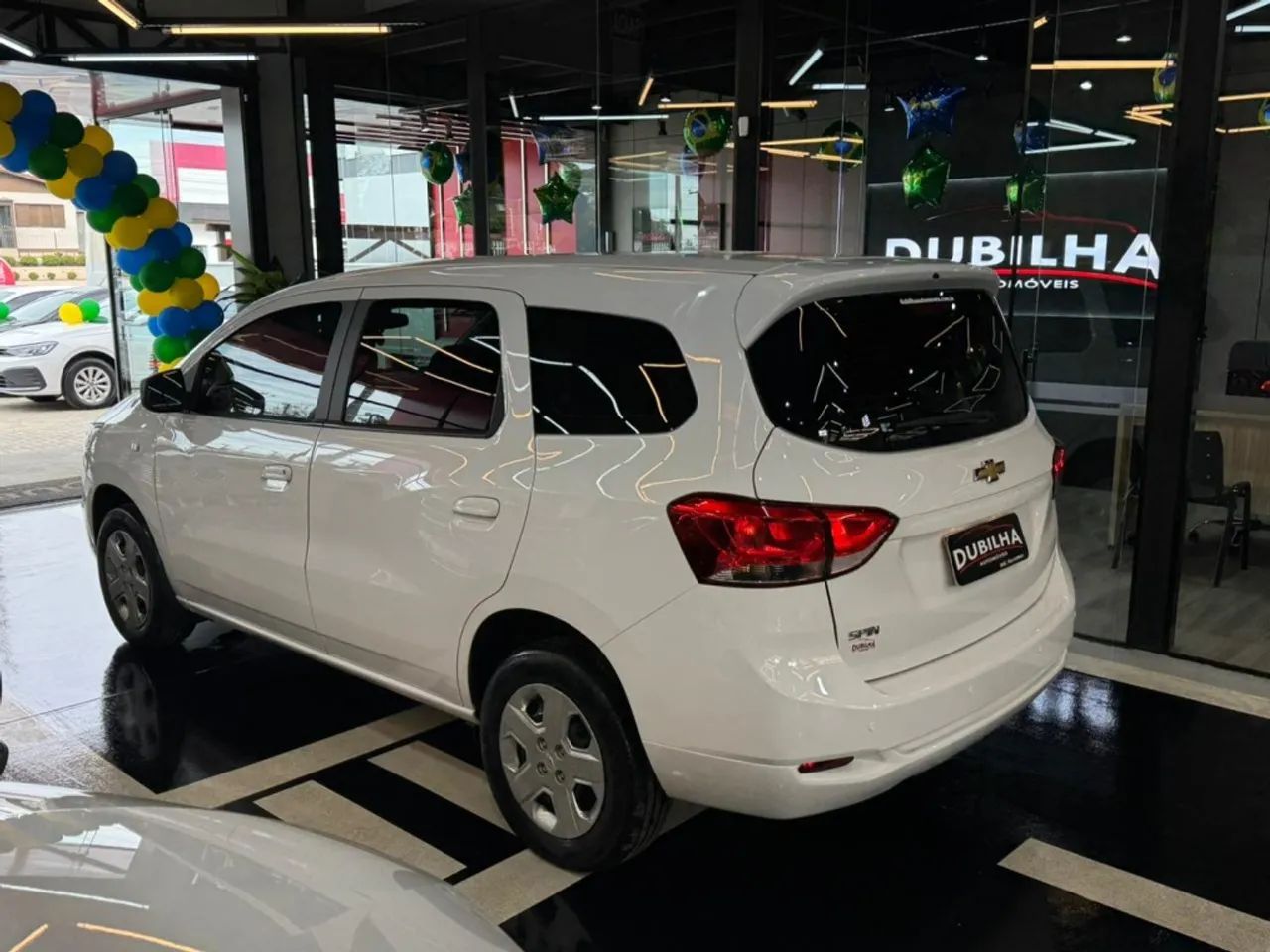 Chevrolet Spin LS 1.8 8V Econo.flex 5P AUT 2024 - Foto 5