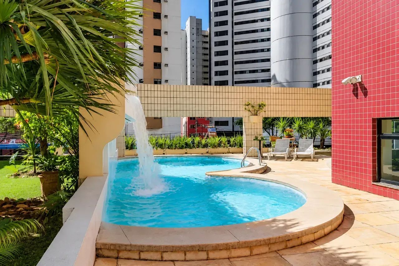 Flat andar alto,porteira fechada