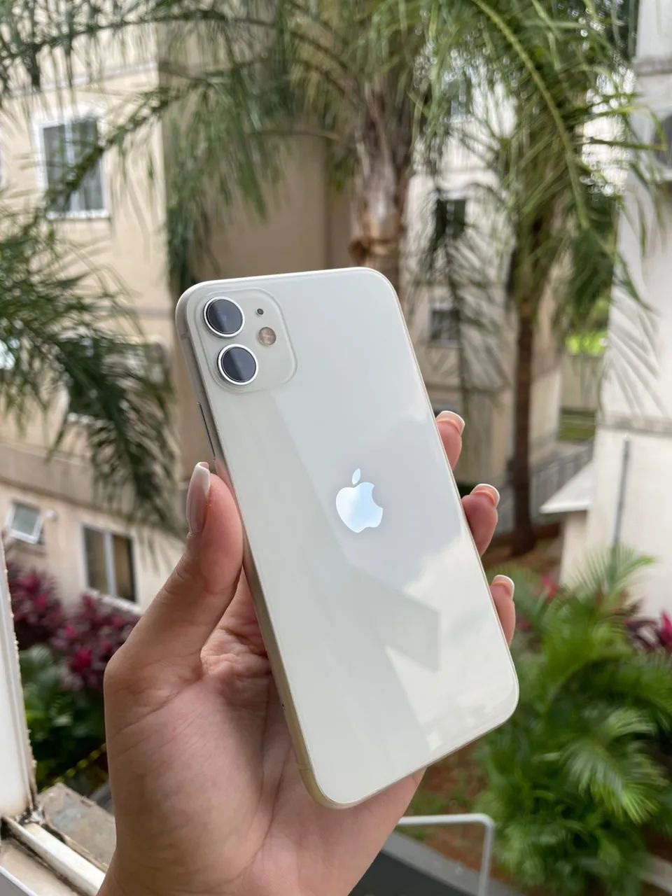 IPhone 11 64G branco 