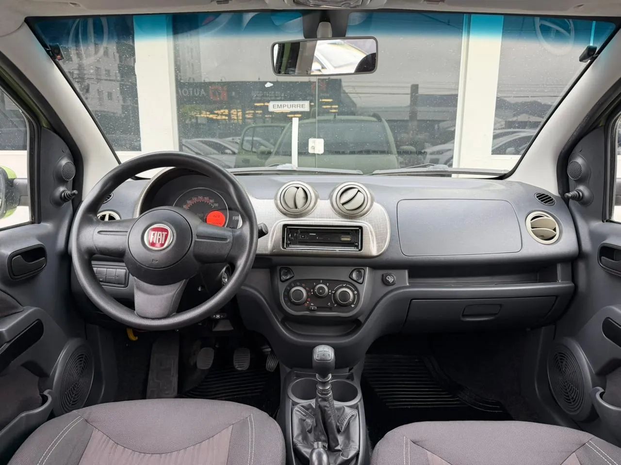 Fiat Uno WAY Celeb. 1.4 EVO Fire Flex 8V 5P 2011 - Foto 3