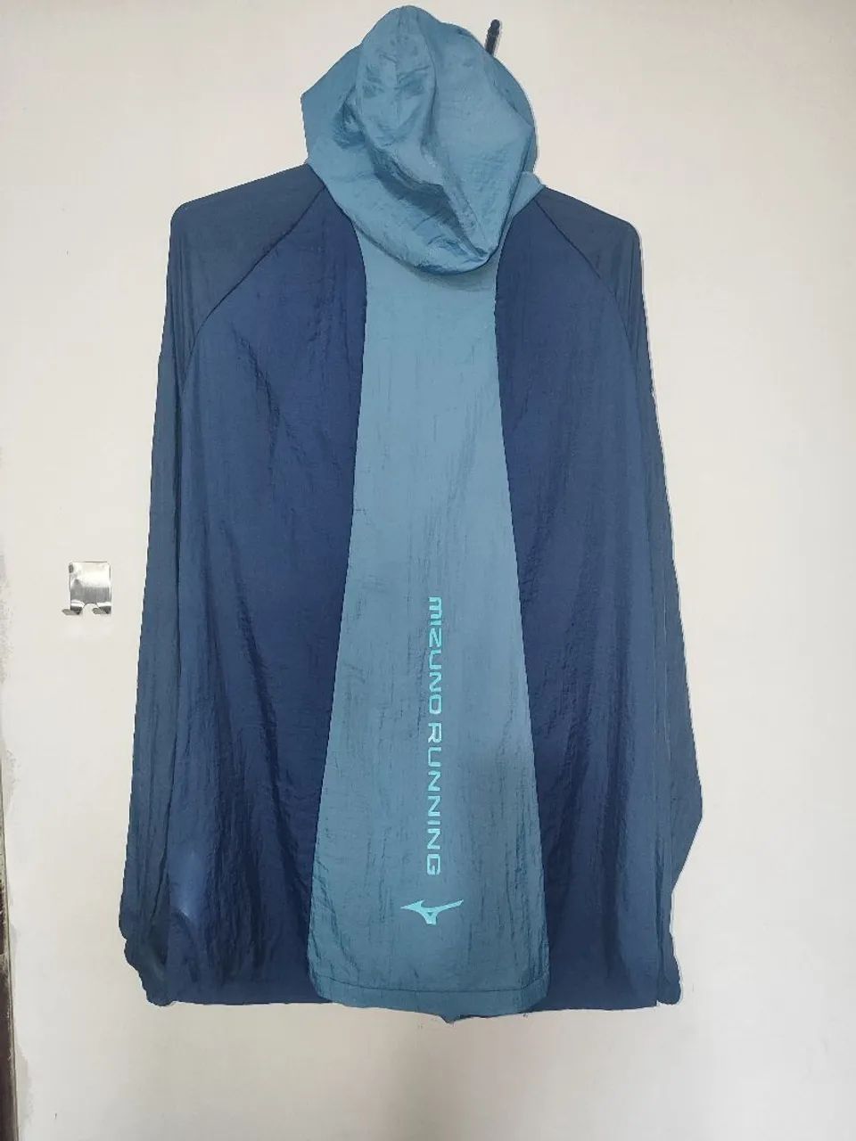 Corta vento Mizuno azul - Foto 2
