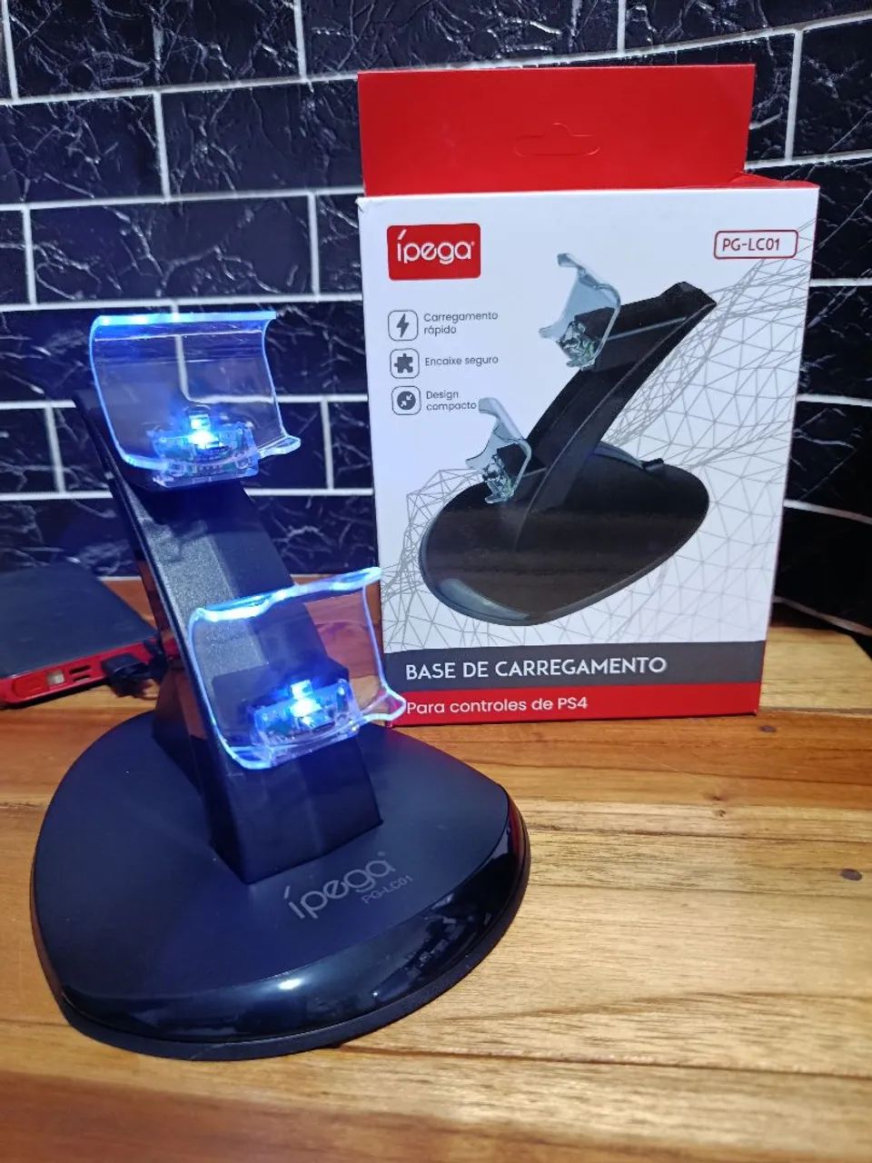 Base de carregamento duplo para controle de PS4 / MEGA OFERTA  - Foto 4