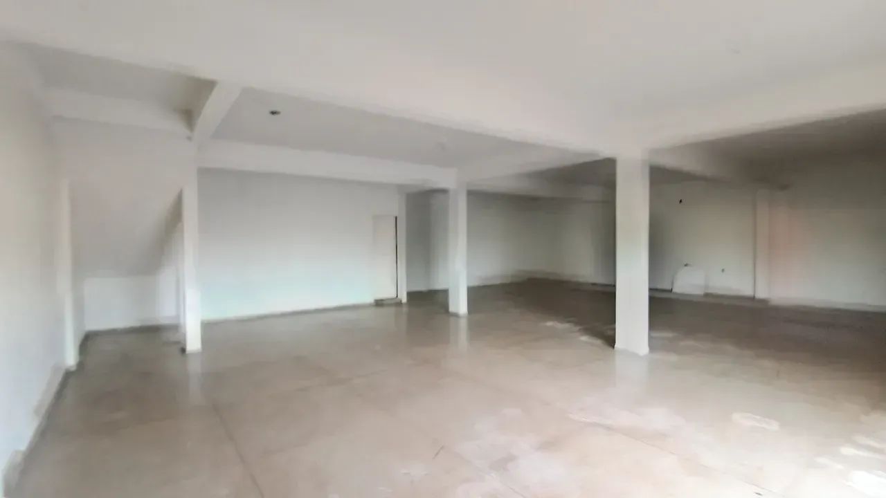 EXCELENTE PONTO COMERCIAL COM OPÇÃO DE MORADIA - Foto 2
