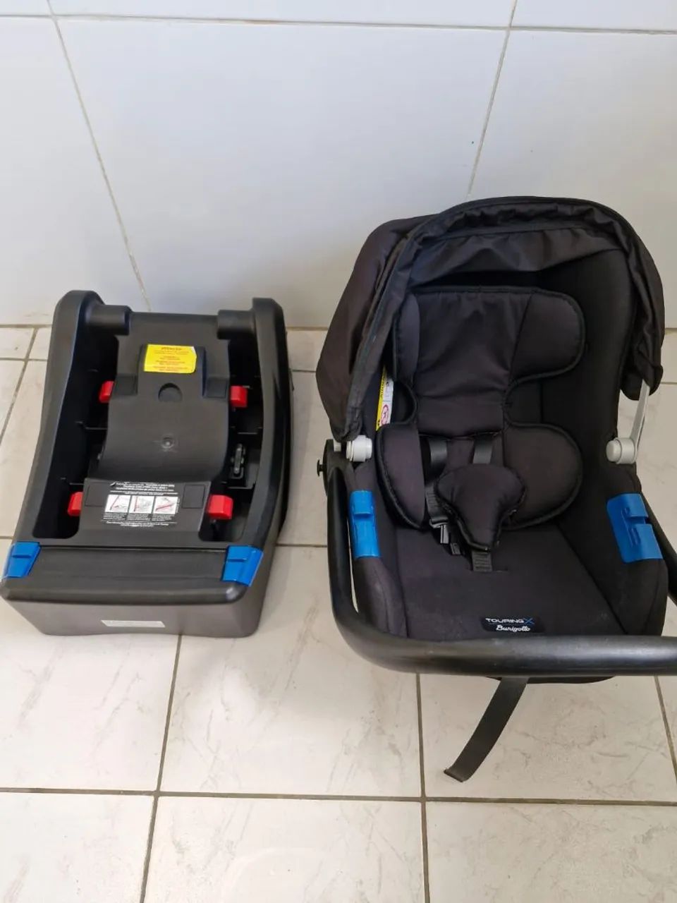 Carrinho de Bebê + Bebê Conforto e Base Para Carro - Foto 5