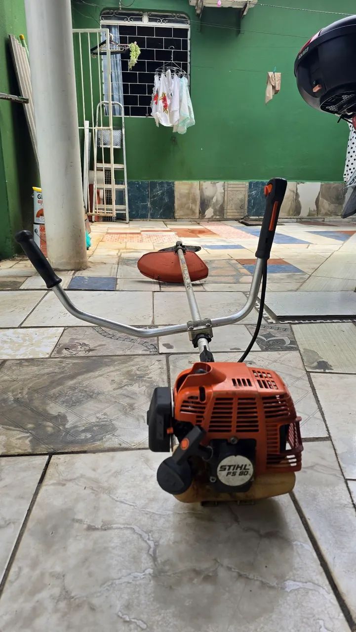 ROÇADEIRA STIHL FS 80 - Foto 2